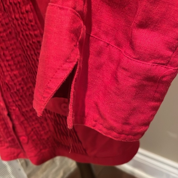 Red Linen shirt - Picture 4 of 7
